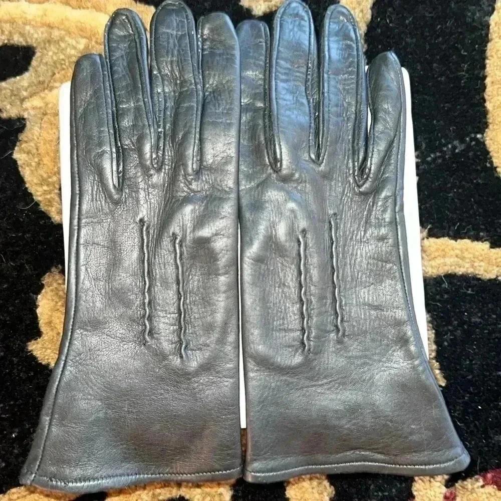 Women’s Black 2-Point Deerskin Gloves NEW!!  Size 7.5